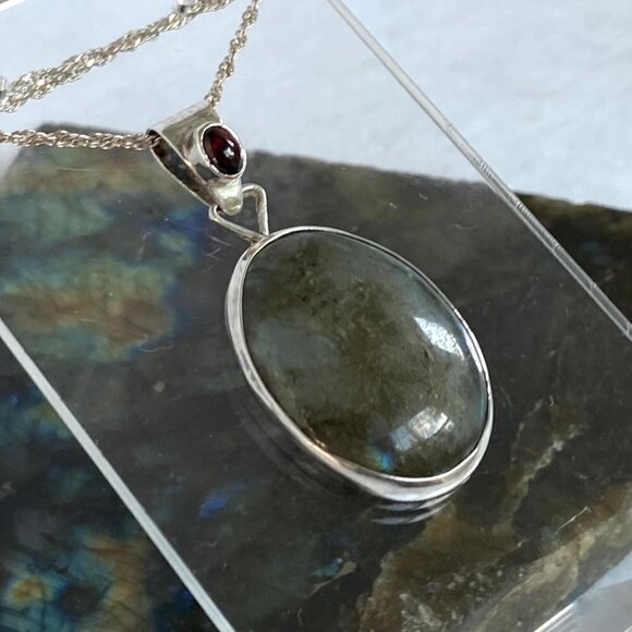 Sterling Silver 925 Bezel Set Oval Labradorite Garnet Pendant Necklace 20" Chain - Picture 16 of 16
